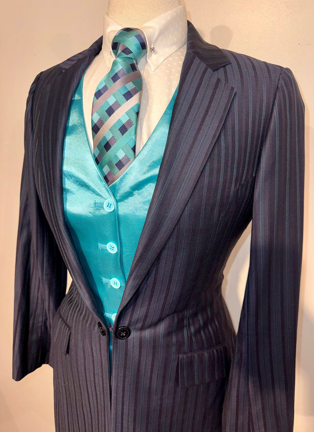 DeRegnaucourt, Navy Day Suit