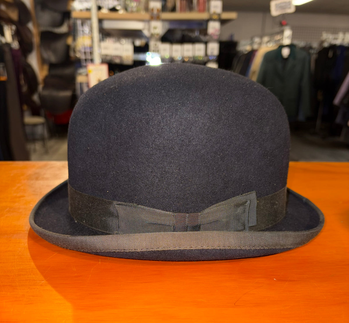 Black 7 1/8 Derby