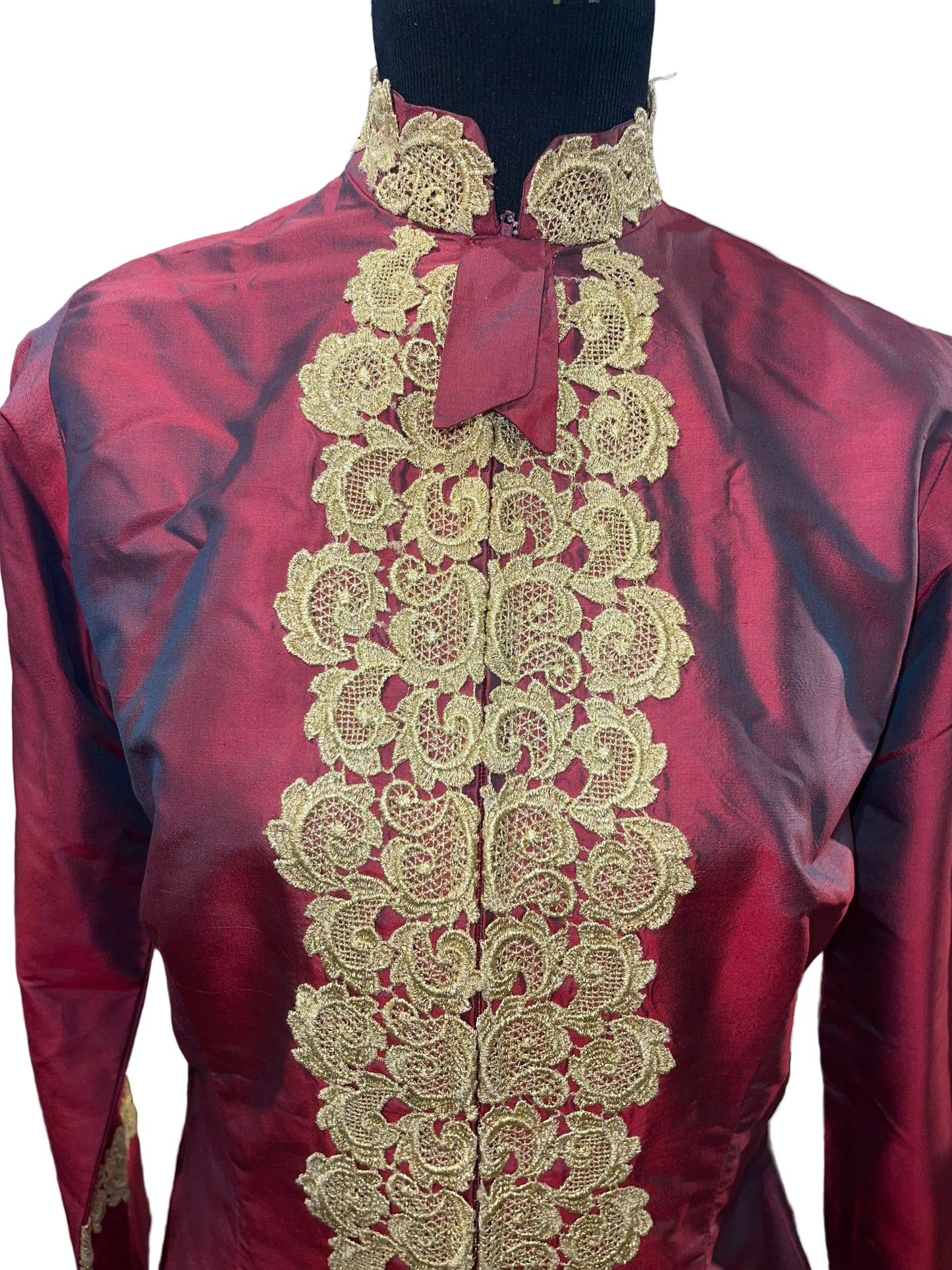 Custom, Ladies Red Western Set