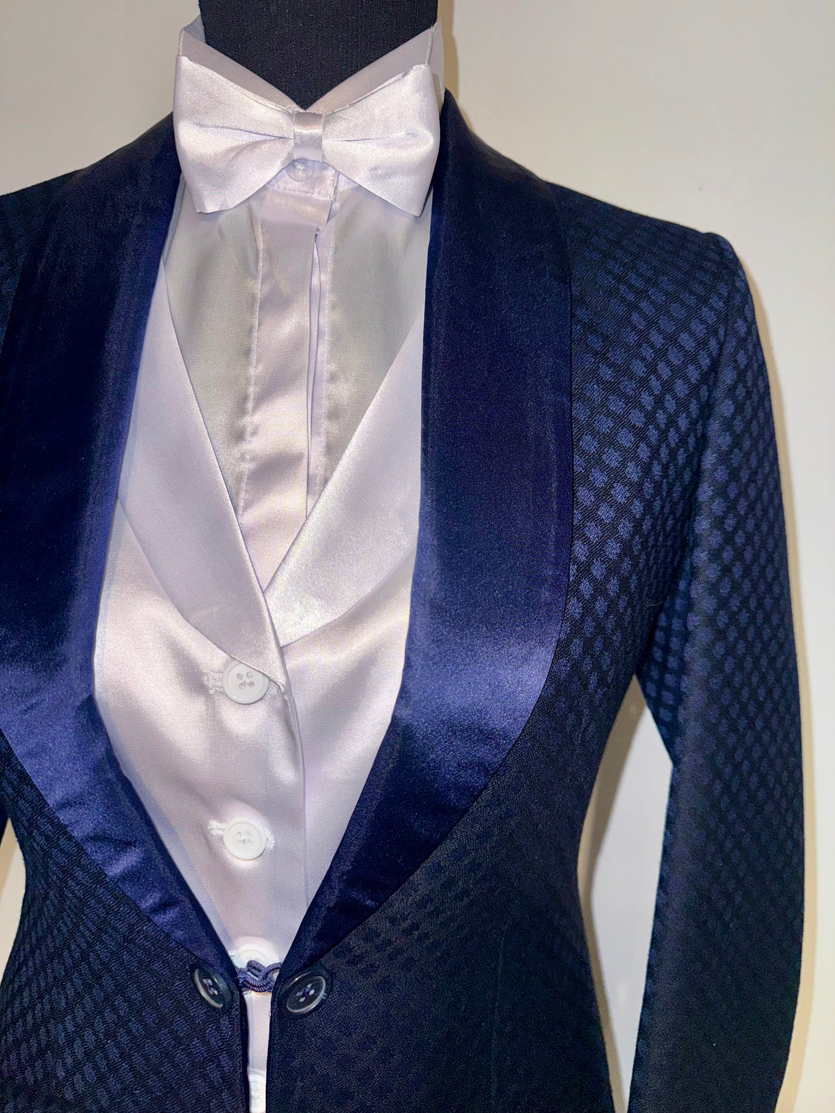 Hawkewood, Custom Navy Formal