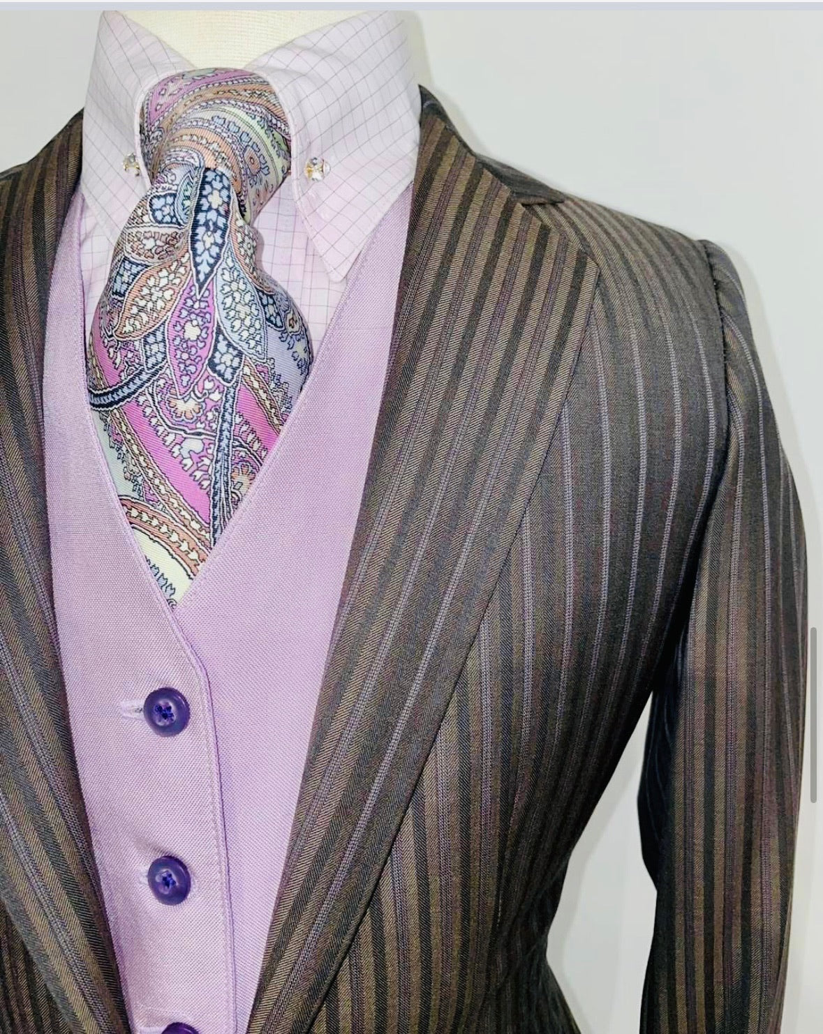 Becker Brothers, Youth Day Suit