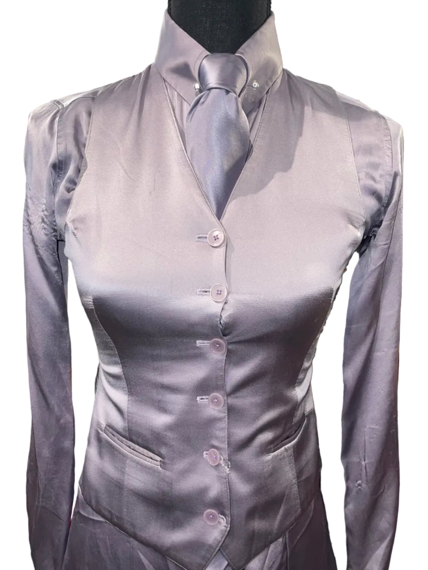 DeRegnaucourt, Purple Silk Set