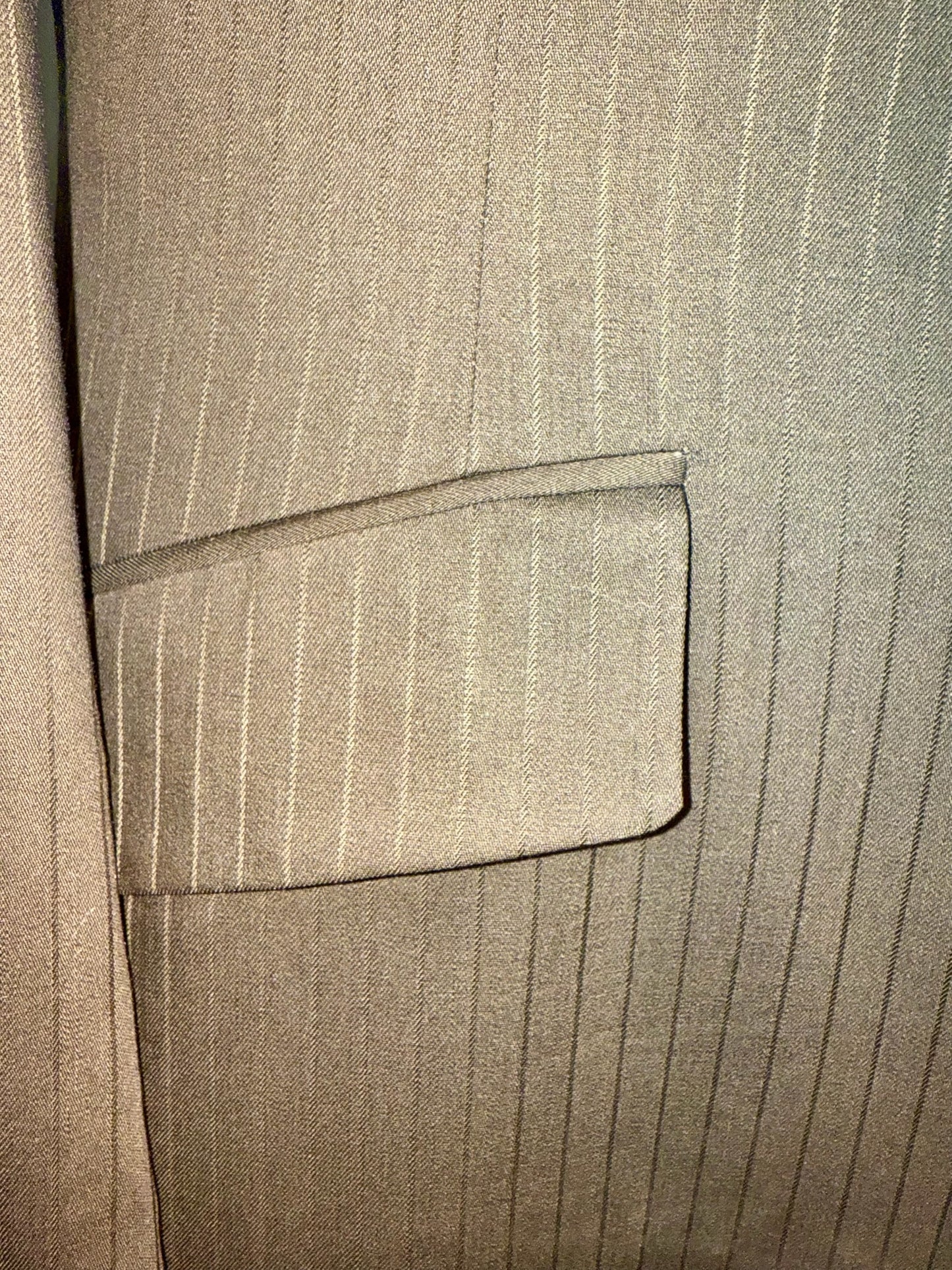 Show Season, Men's Brown Suit
