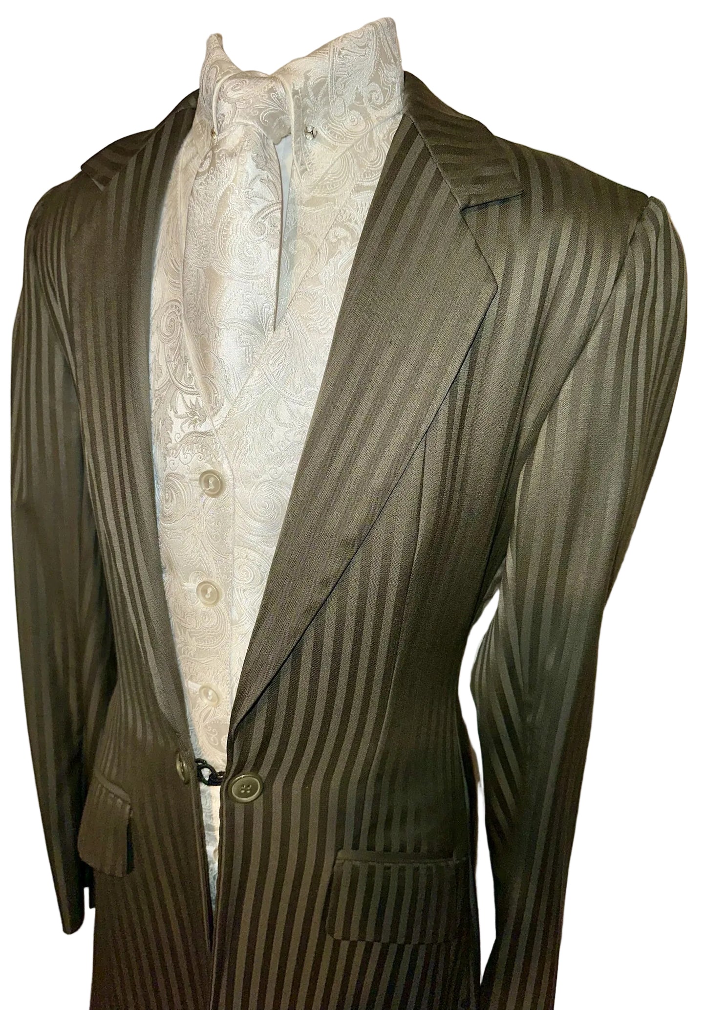 Marsha De Arriaga, Ladies Day Suit