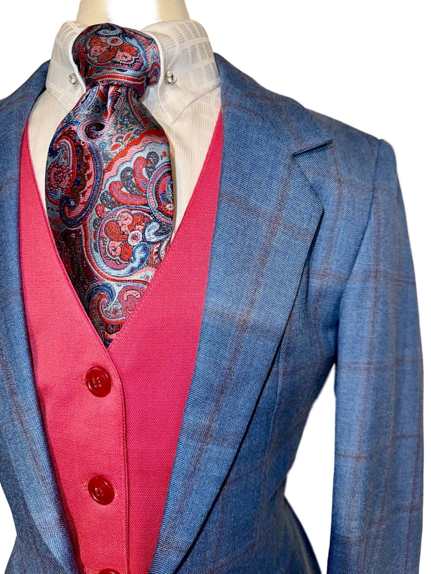 Marsha de Arriaga, Girls Day Suit