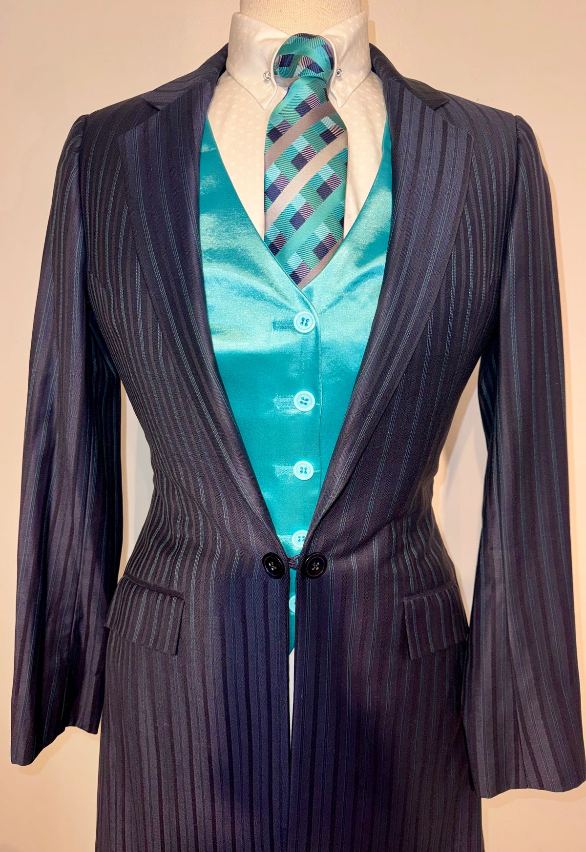 DeRegnaucourt, Navy Day Suit