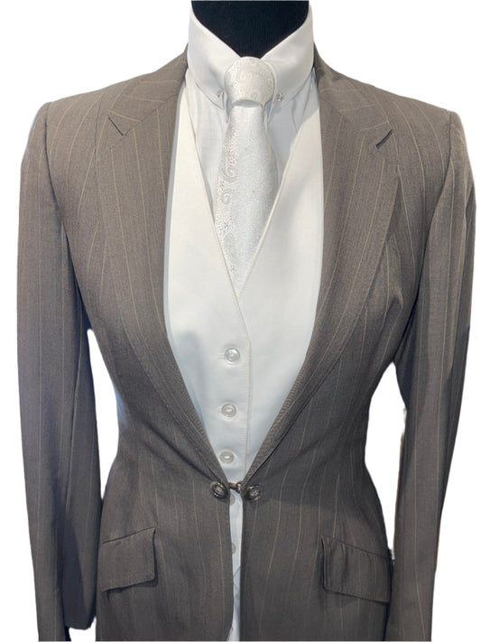 Le Cheval, Ladies Day Suit