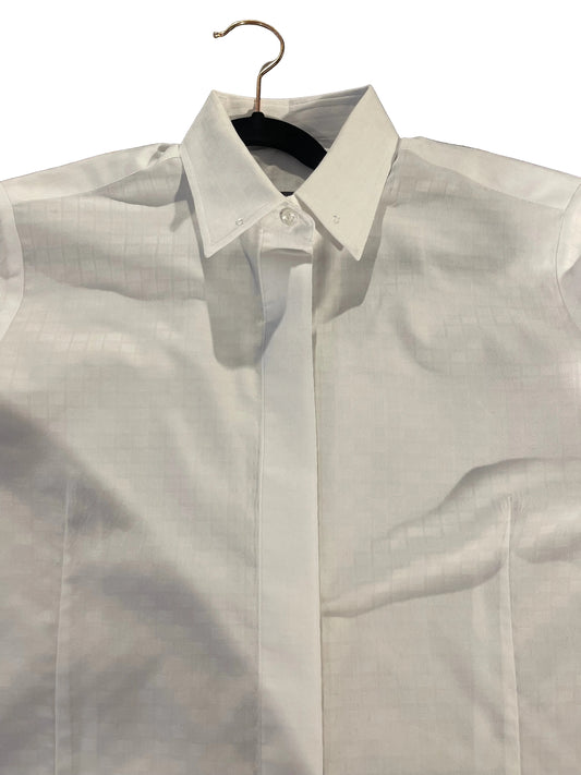 Ellie May, White Shirt