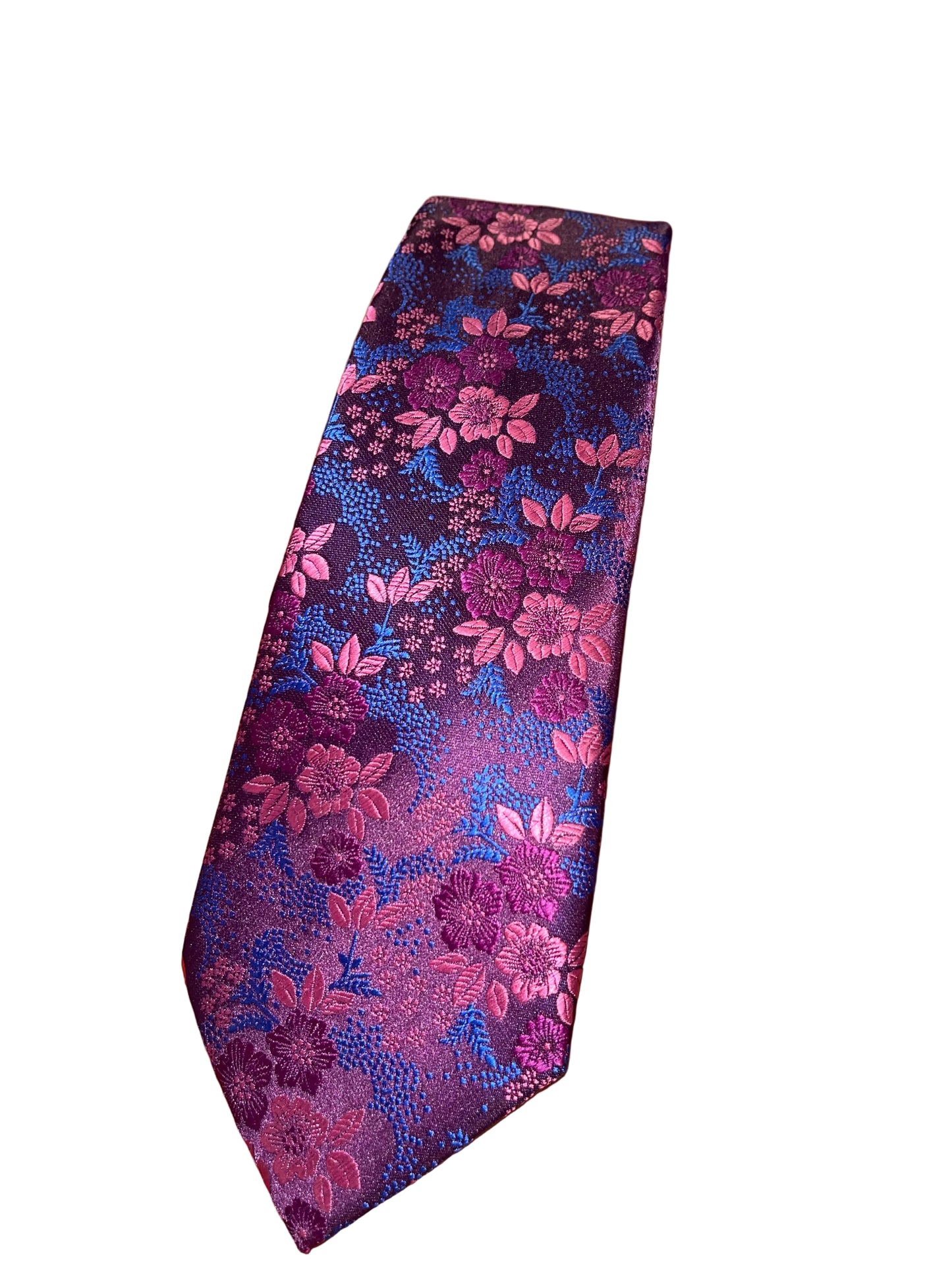Raspberry Flower Tie