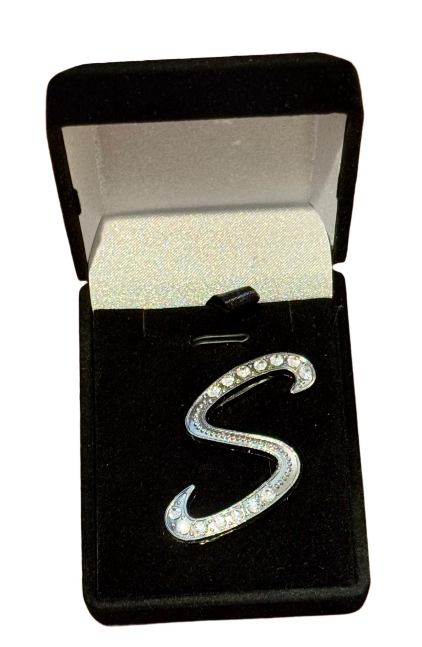 Magnetic Letter Brooch