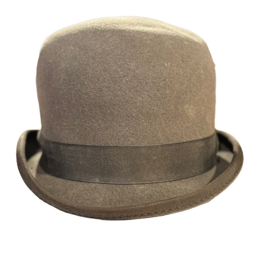 Reed Hill, Taupe, 7 Derby