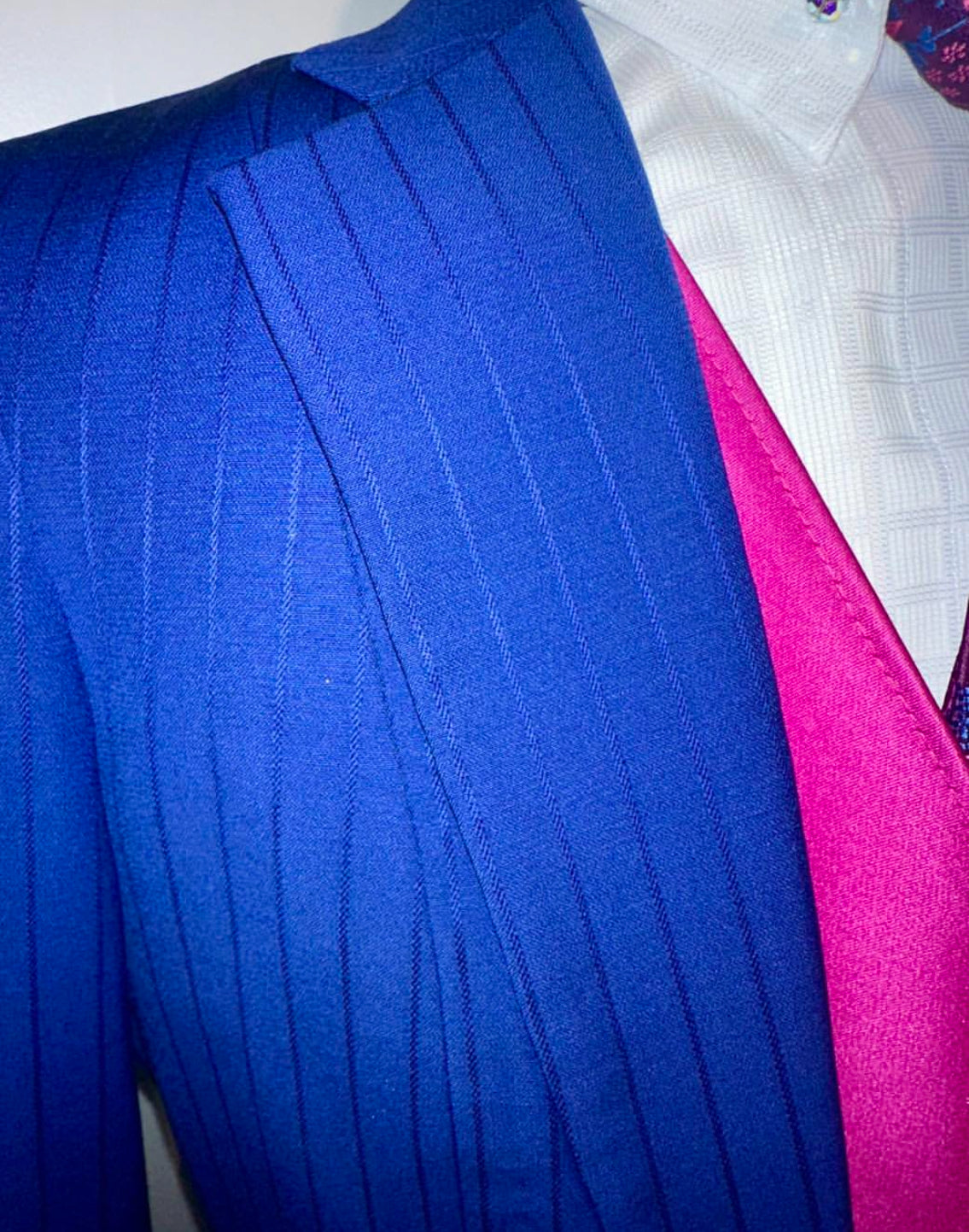 Friersons, Teen/Ladies Day Suit