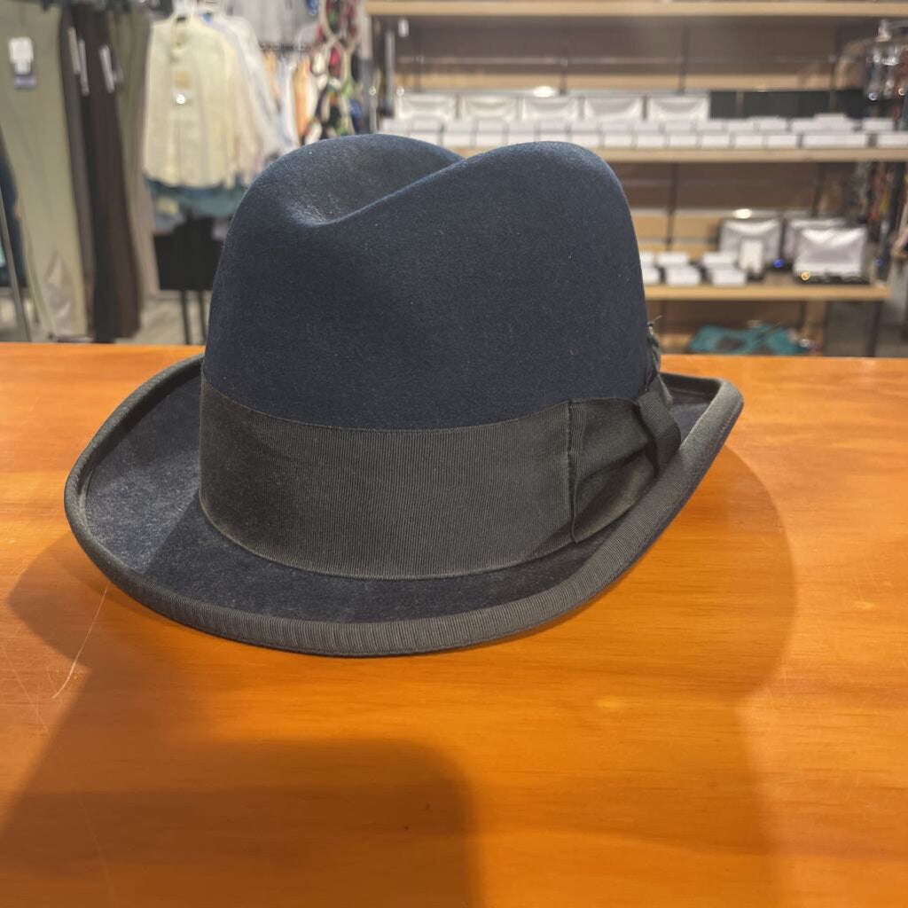 Navy Homburg