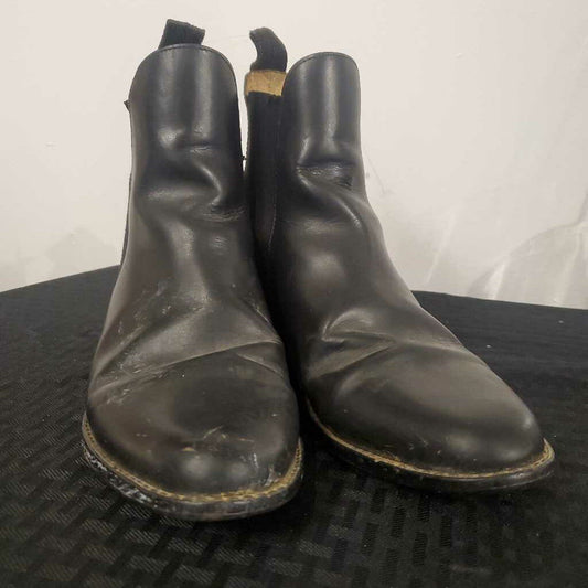 Black Leather Boots 8 1/2