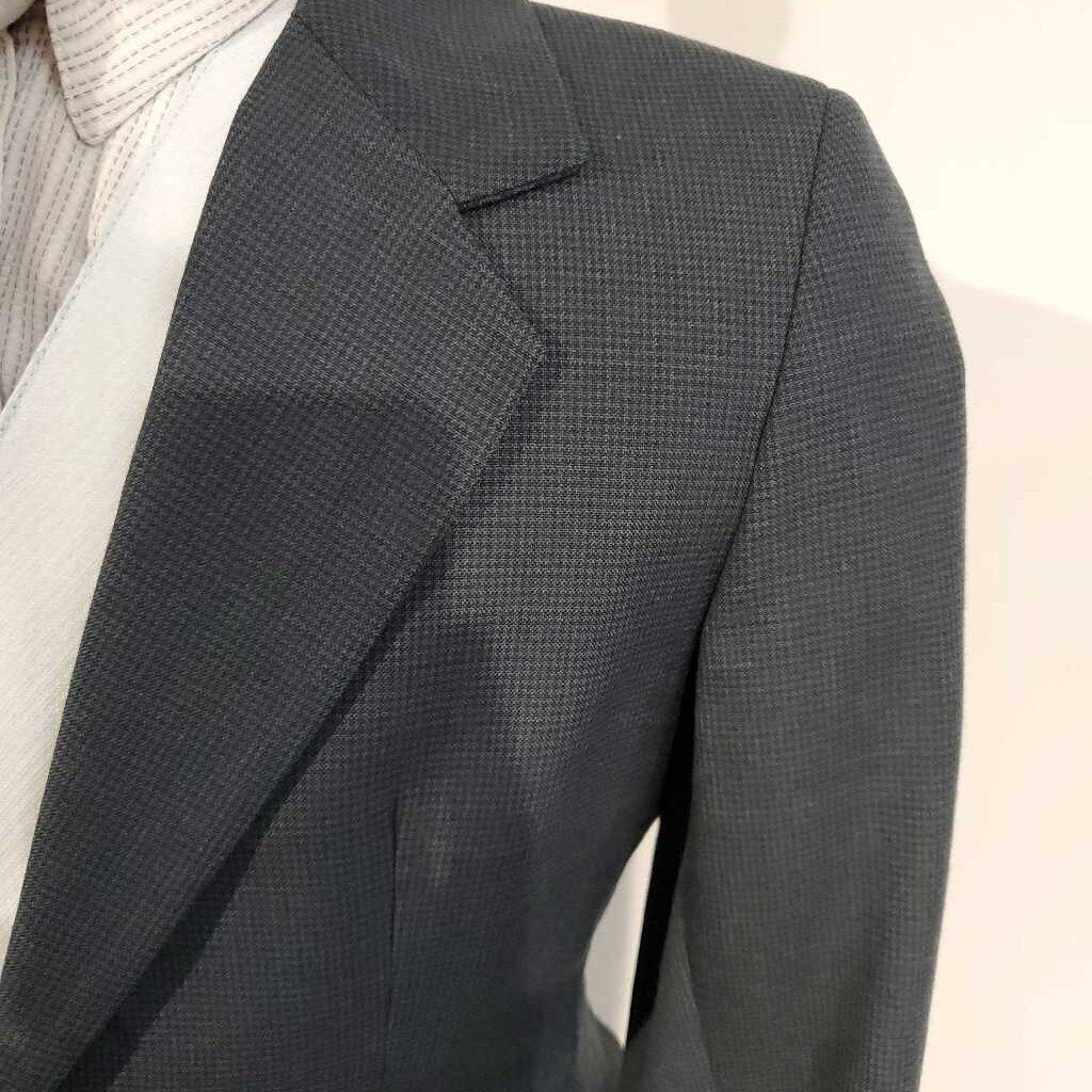 Saddleseat Connection Custom Dark Green Suit