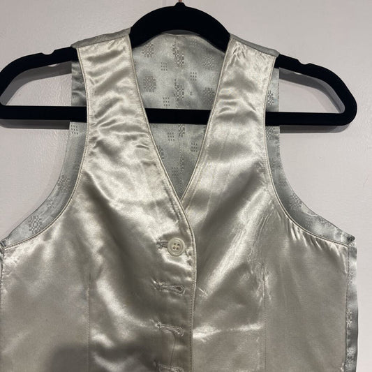 Hawkewood Silver Vest