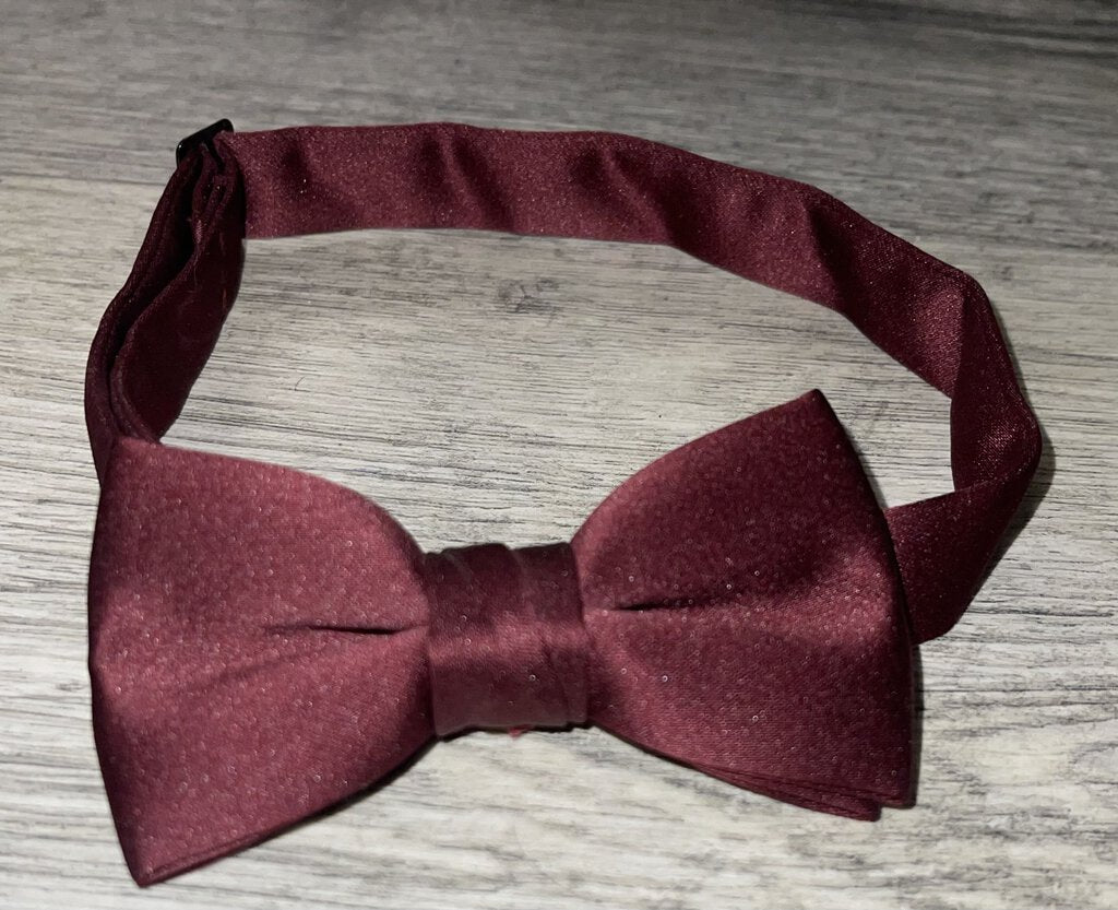 Maroon Bowtie