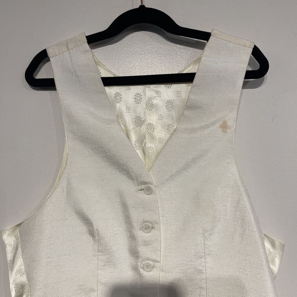 White Hawkewood Vest