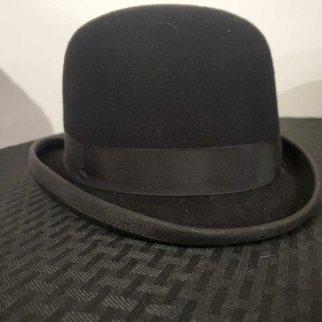 Hartmeyer Black 6 1/2 Derby