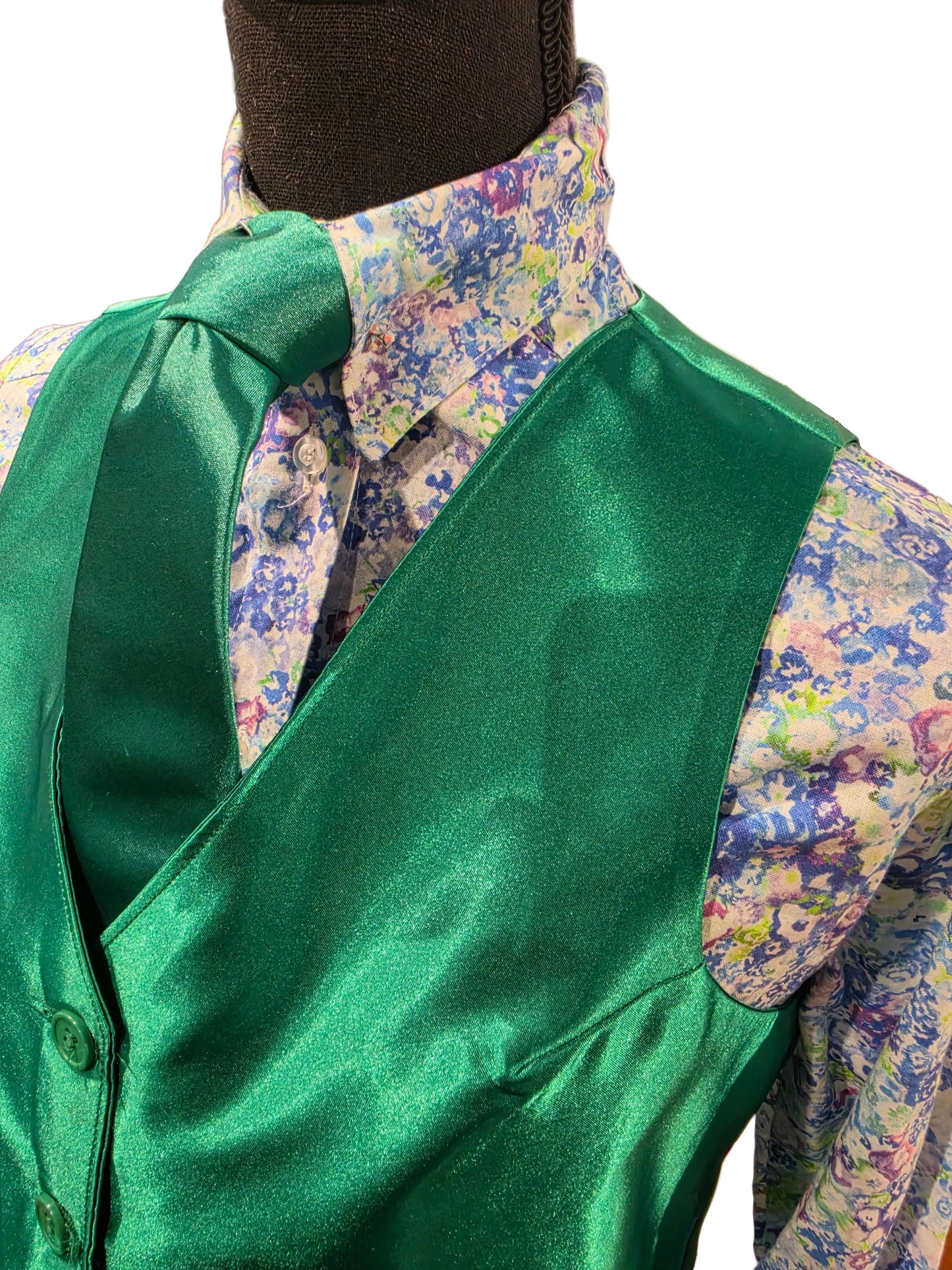 Scintilla, Green Vest