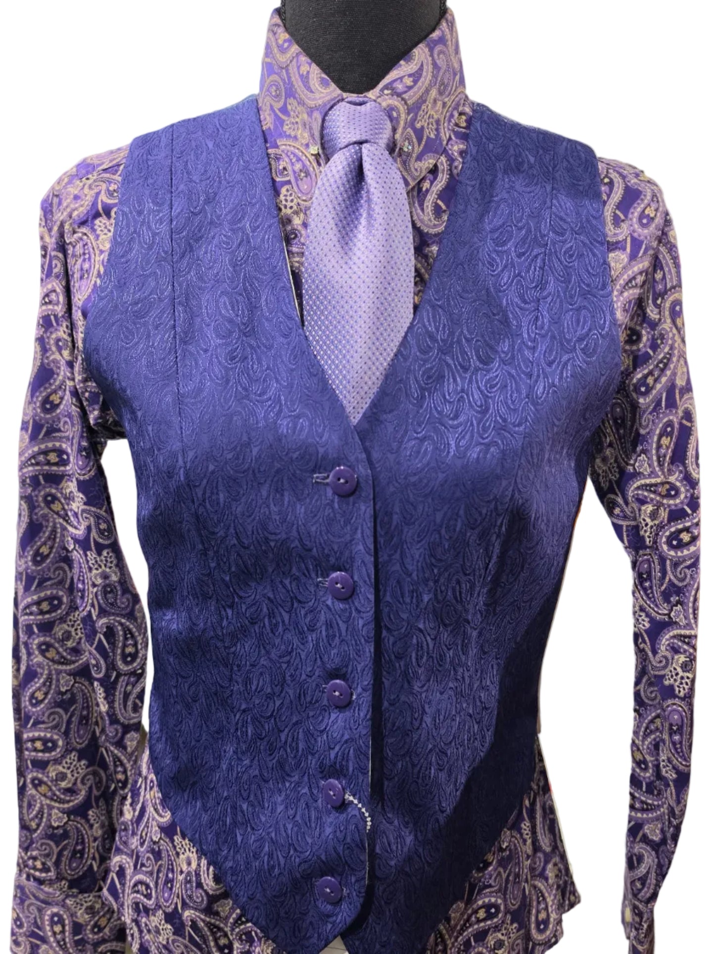 Ladies Purple Paisley Set