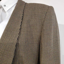 Load image into Gallery viewer, Tan and Black Houndstooth Daycoat
