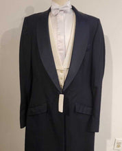 Load image into Gallery viewer, Navy Formal Tux
