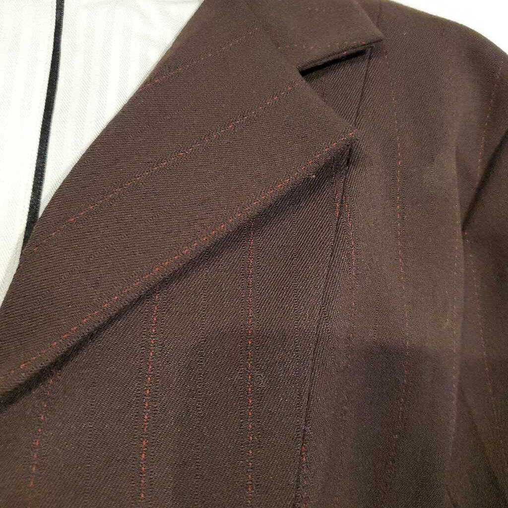 Sigma Brown Hunt Coat (Slight) Spot 18