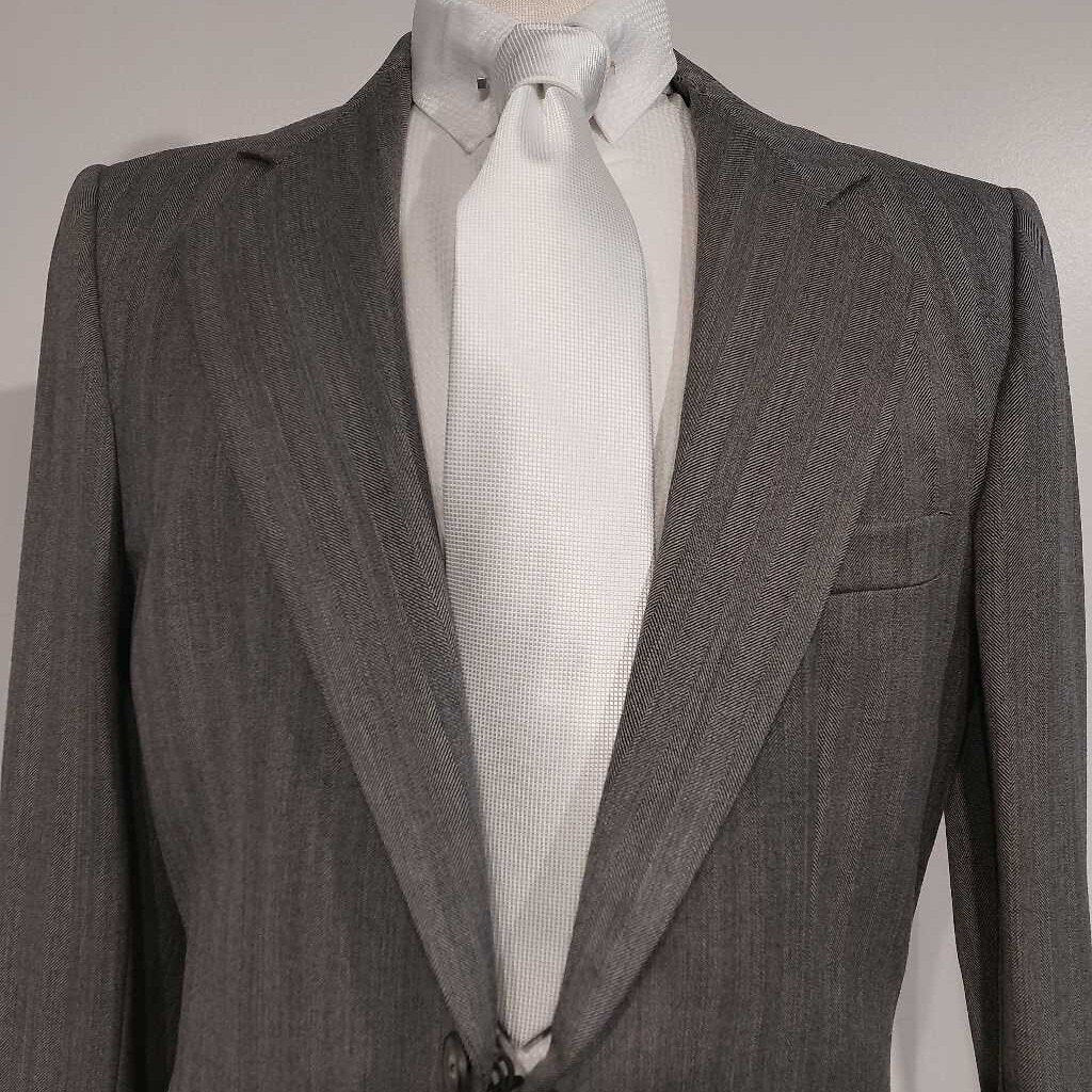 Carl Meyers Grey Herringbone Mens 3 Piece Suit