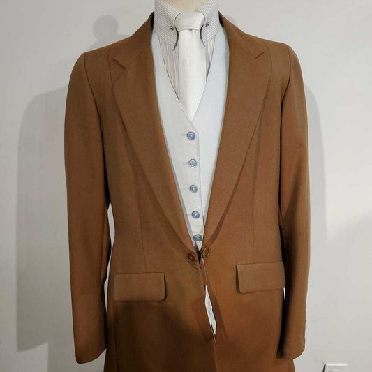 Vintage DeRegnaucourt 2 Piece Suit