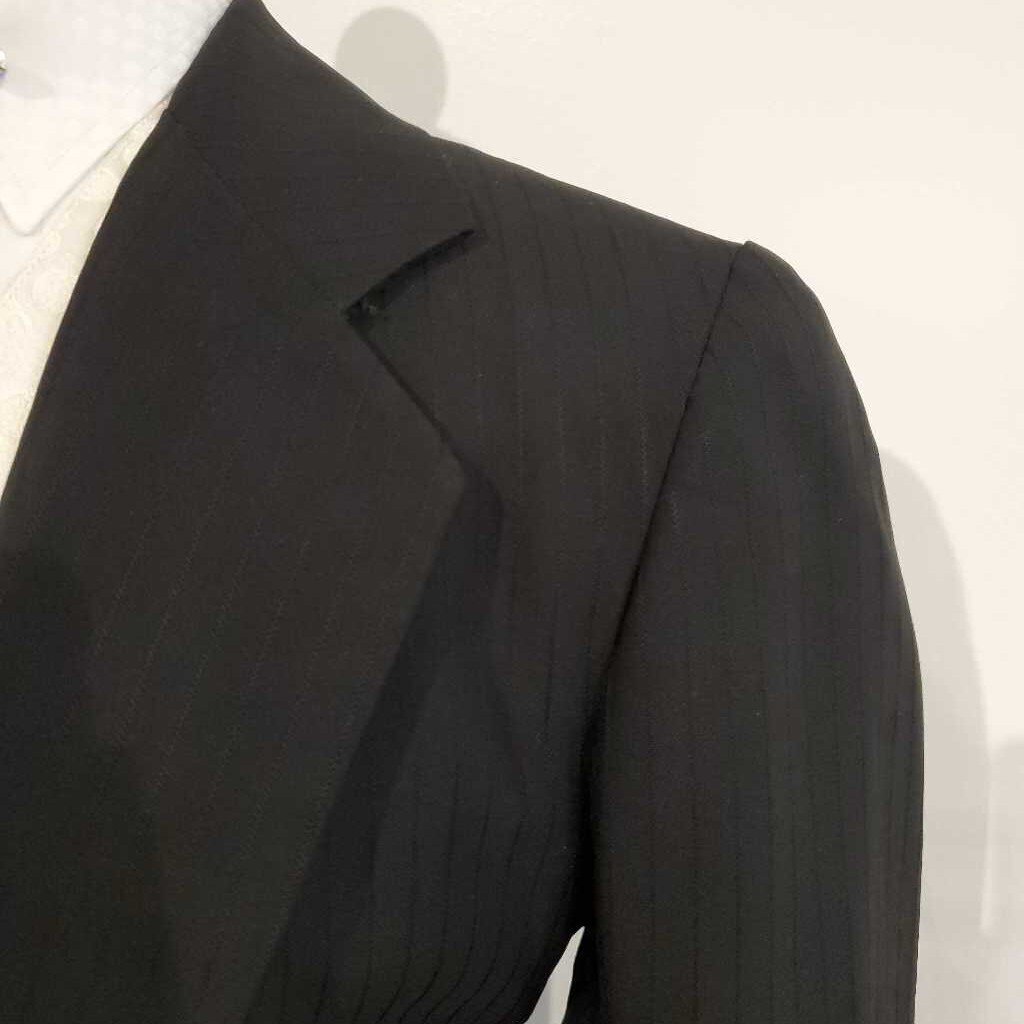 LeChavel Black Suit