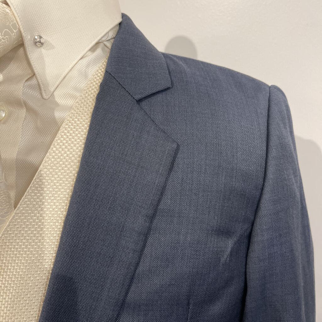 DeRegnaucourt Blue Suit